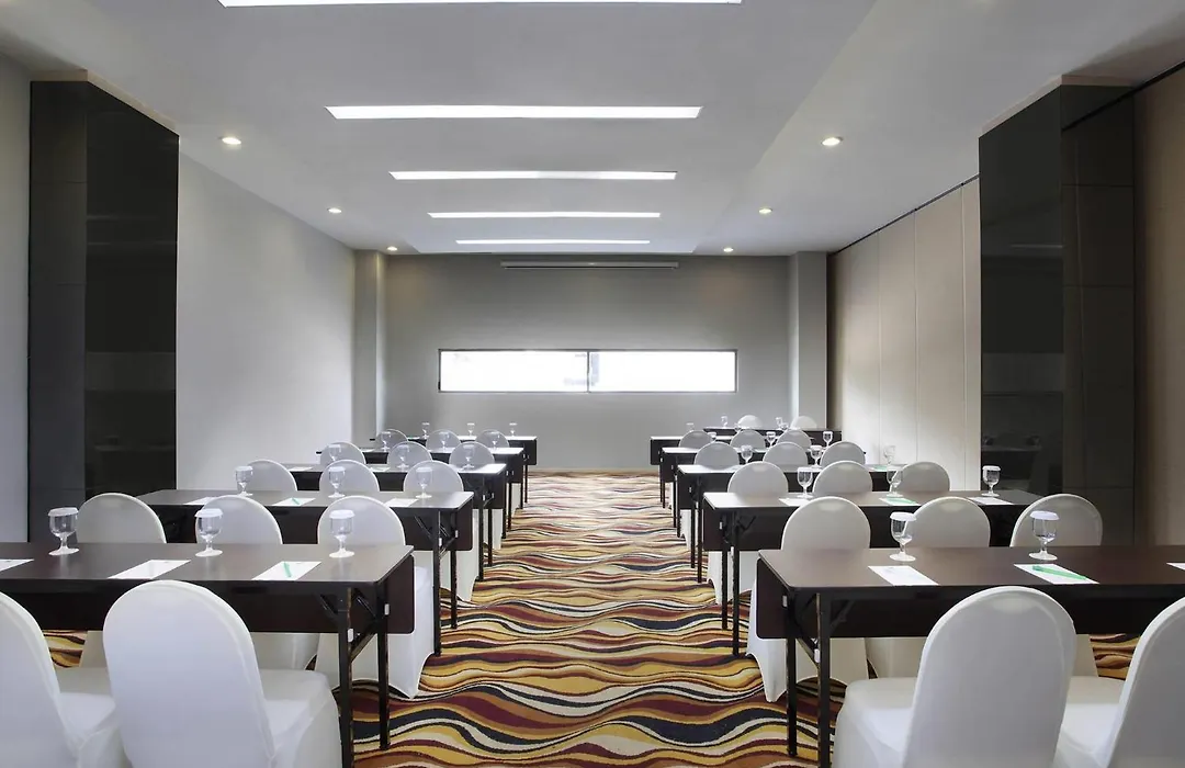 Ibis Styles Jakarta Airport-1